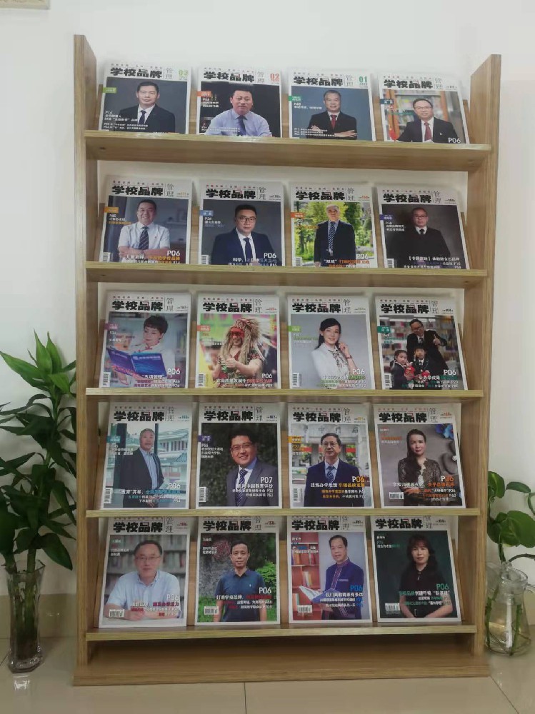 广州印刷厂实行24小时生产制度，确保客户的紧急订单能够及时完成